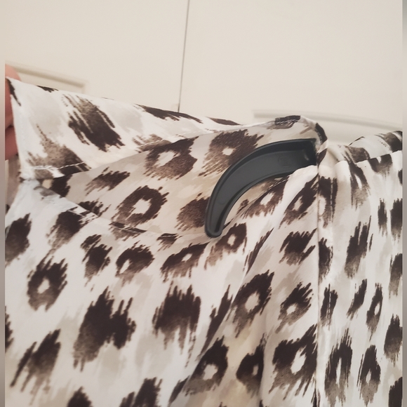 Ruffle sleeve top - Picture 12 of 15